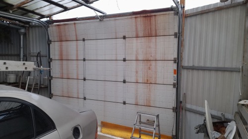 Ремонт секционных ворот. Заедают и не корректно работают в Новороссийске! Заказ: Н-2670