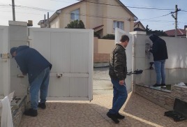 Отремонтировать распашные ворота в Новороссийске! Заказ: Н-2672